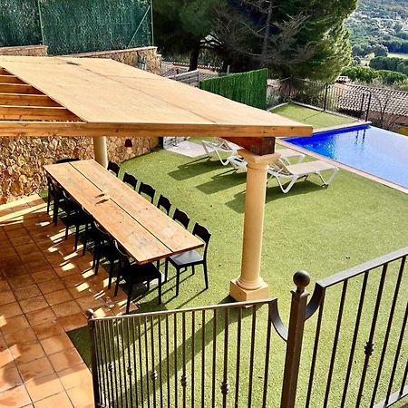 Casa Mas Ambros Con Piscina Desbordante Villa Калондж Екстериор снимка