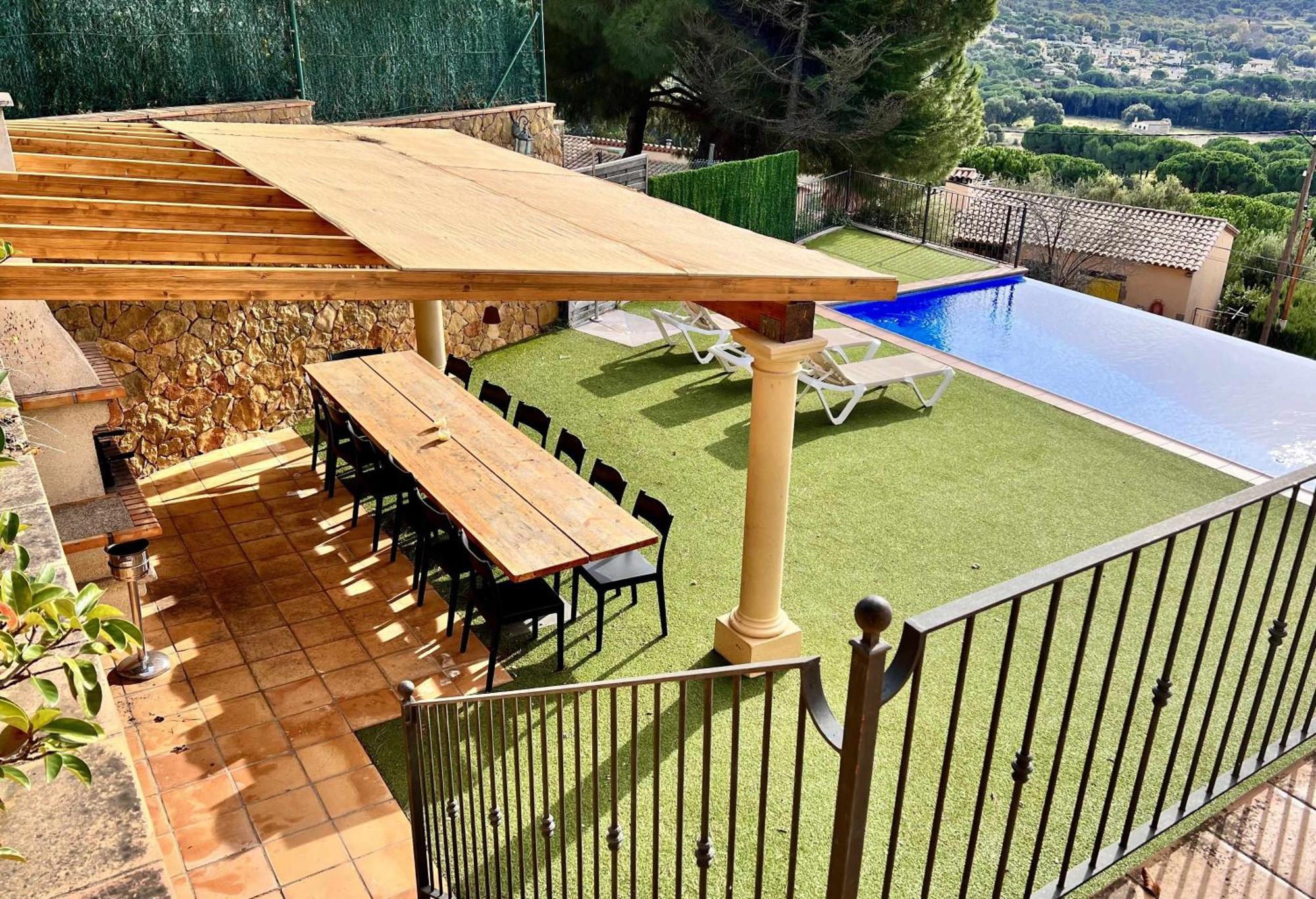 Casa Mas Ambros Con Piscina Desbordante Villa Калондж Екстериор снимка