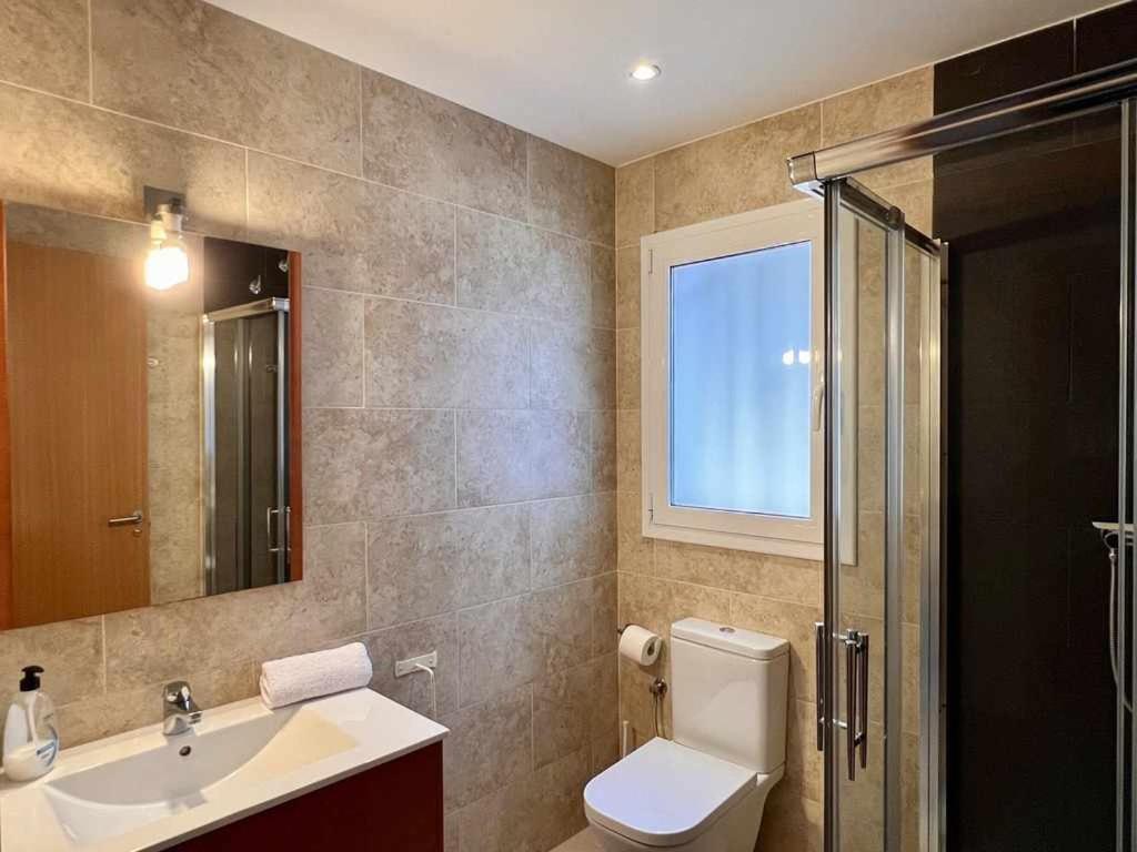 Casa Mas Ambros Con Piscina Desbordante Villa Калондж Екстериор снимка