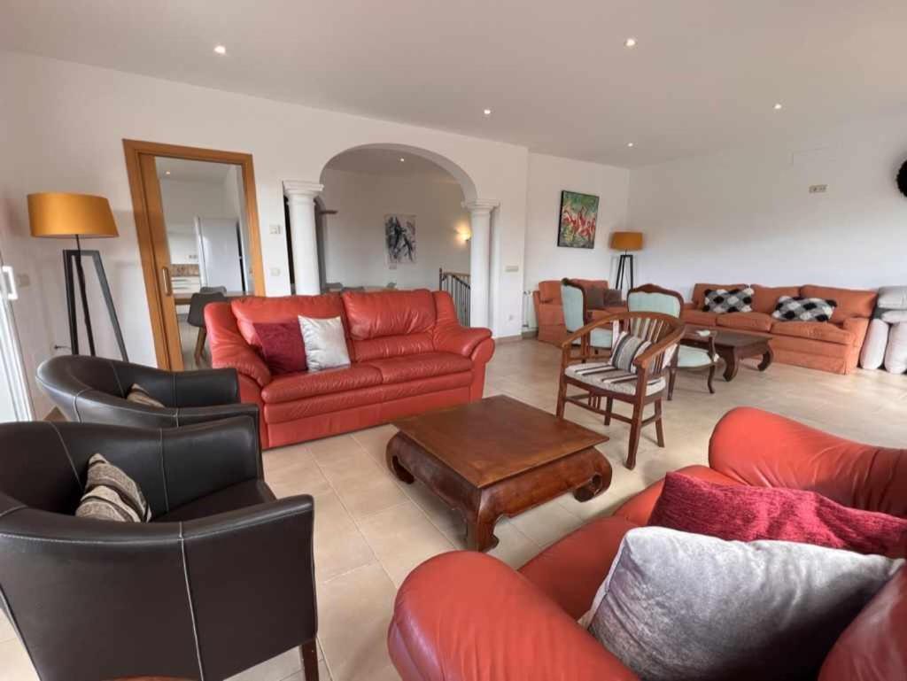 Casa Mas Ambros Con Piscina Desbordante Villa Калондж Екстериор снимка