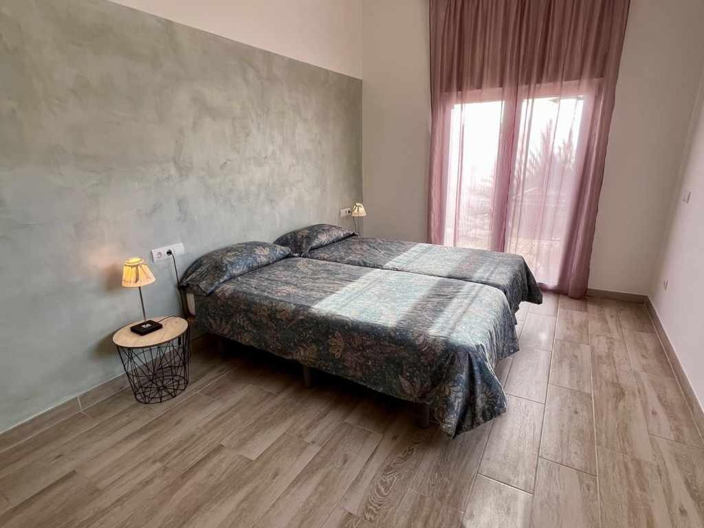 Casa Mas Ambros Con Piscina Desbordante Villa Калондж Екстериор снимка