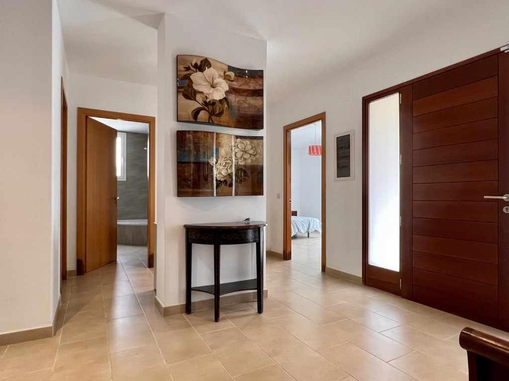 Casa Mas Ambros Con Piscina Desbordante Villa Калондж Екстериор снимка