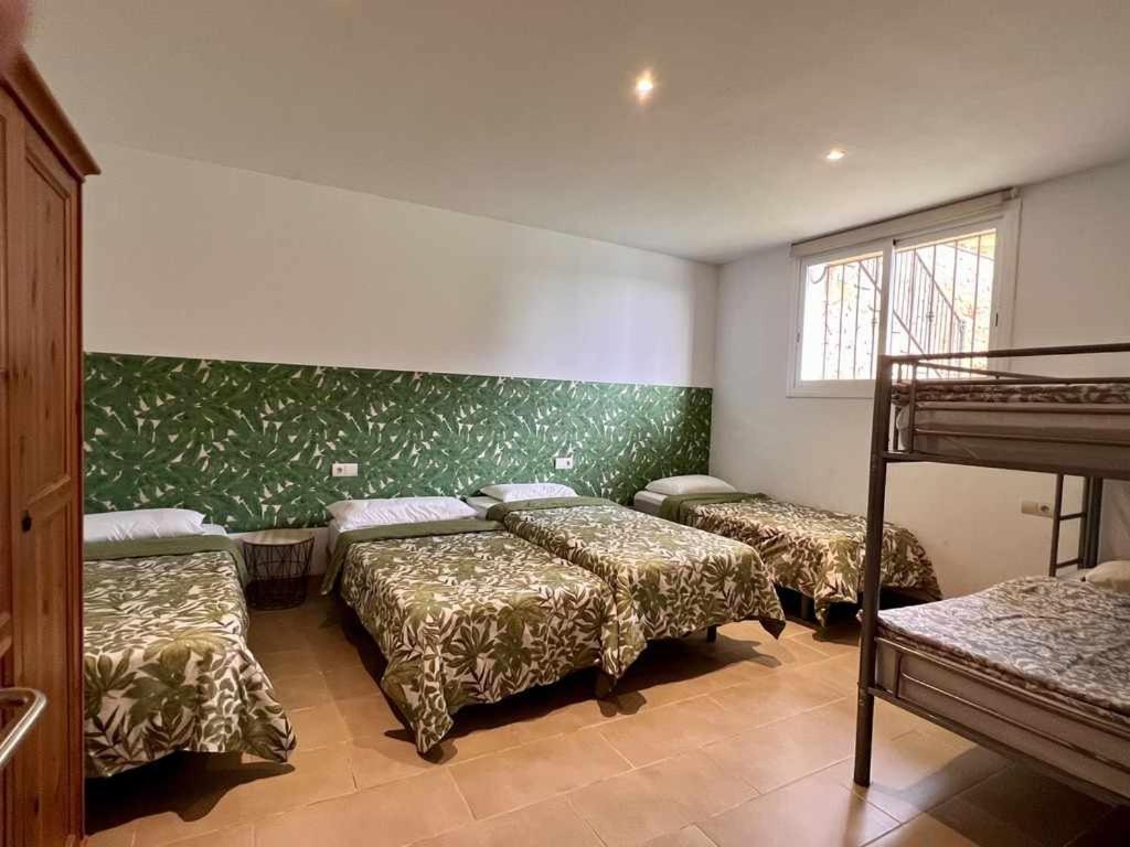 Casa Mas Ambros Con Piscina Desbordante Villa Калондж Екстериор снимка