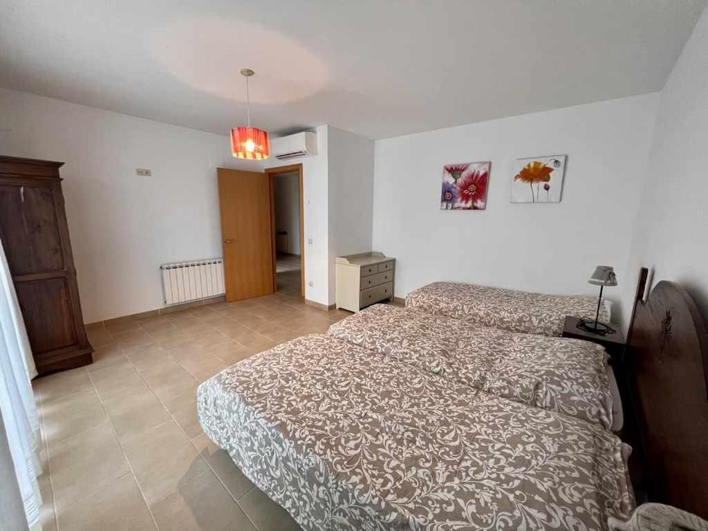 Casa Mas Ambros Con Piscina Desbordante Villa Калондж Екстериор снимка